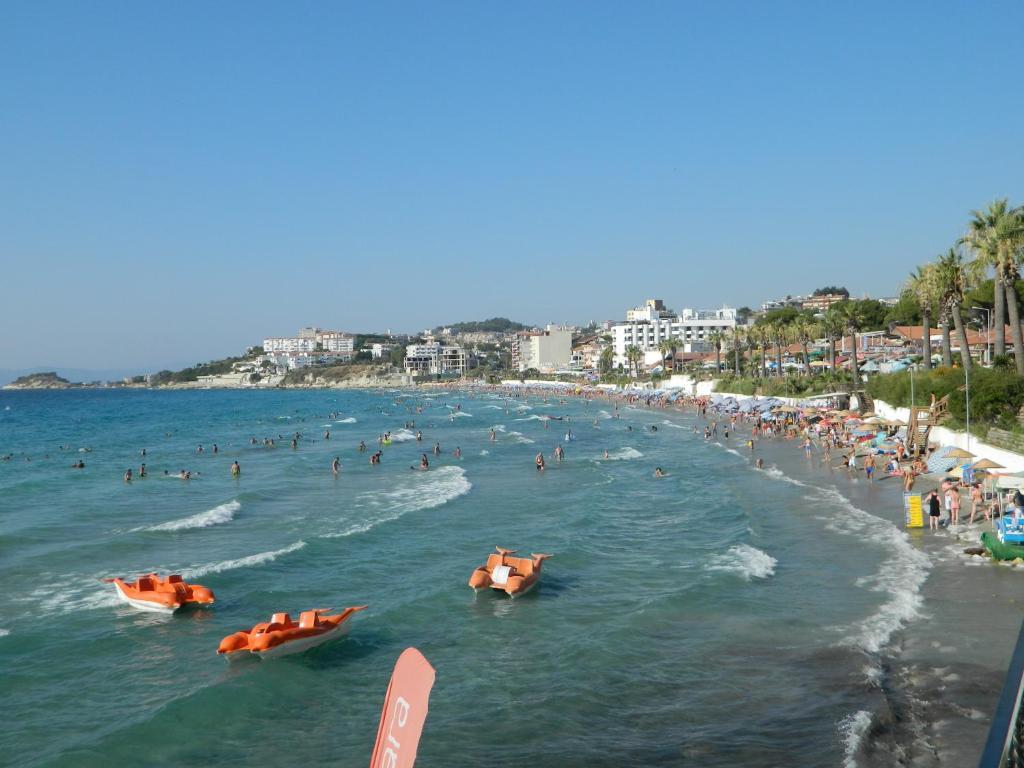 Kibar Apart Pansiyon Kusadasi Luaran gambar