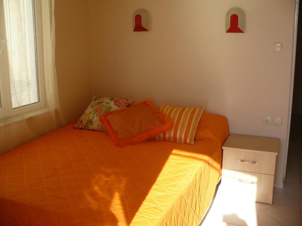Kibar Apart Pansiyon Kusadasi Bilik gambar